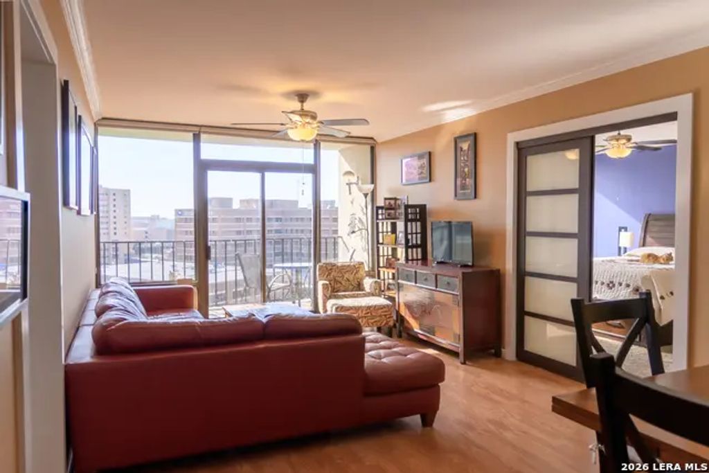 7701 Wurzbach Rd 1801, San Antonio
