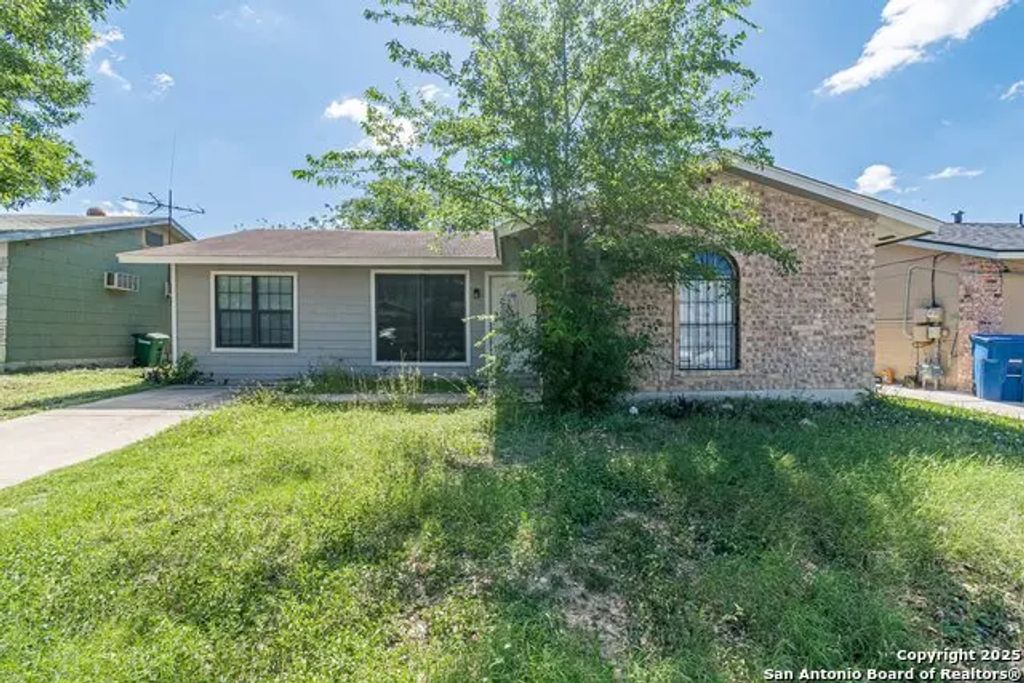 8414 Standing Rock St, San Antonio