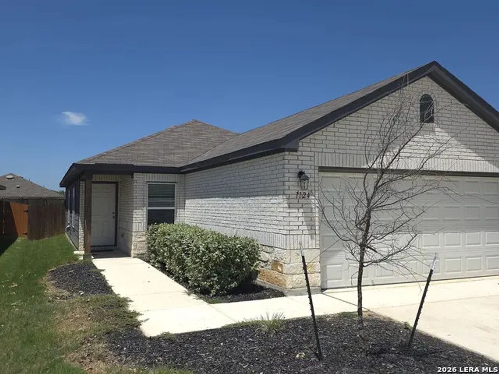 1124 Whitneyway Ln, New Braunfels