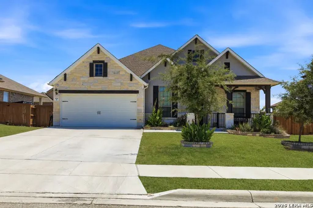 824 Foxbrook Way, Cibolo