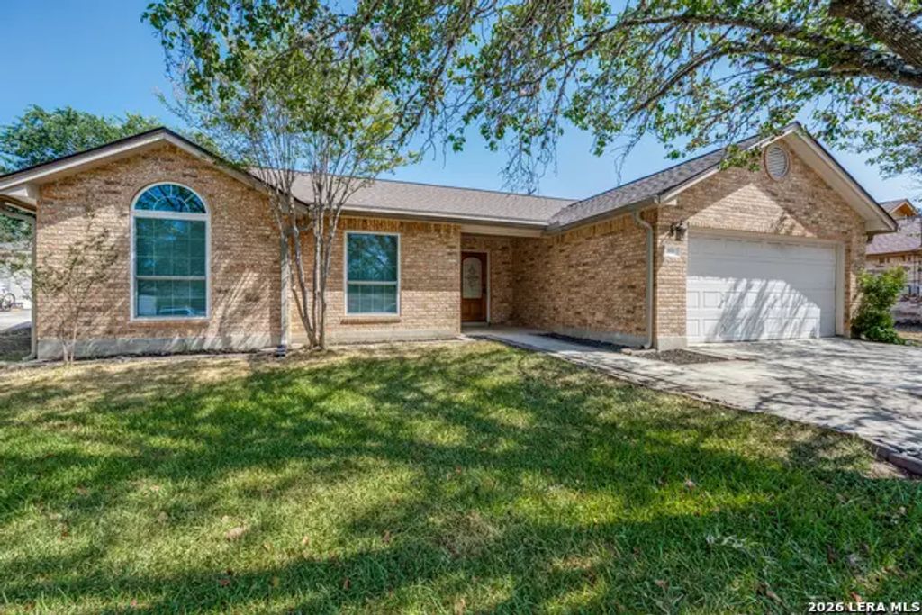114 Cibolo Basin Dr, Boerne