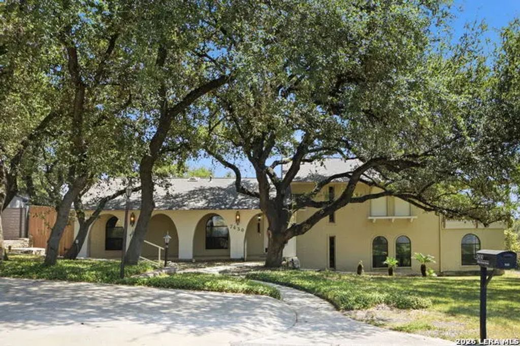 7430 Wild Eagle St, San Antonio