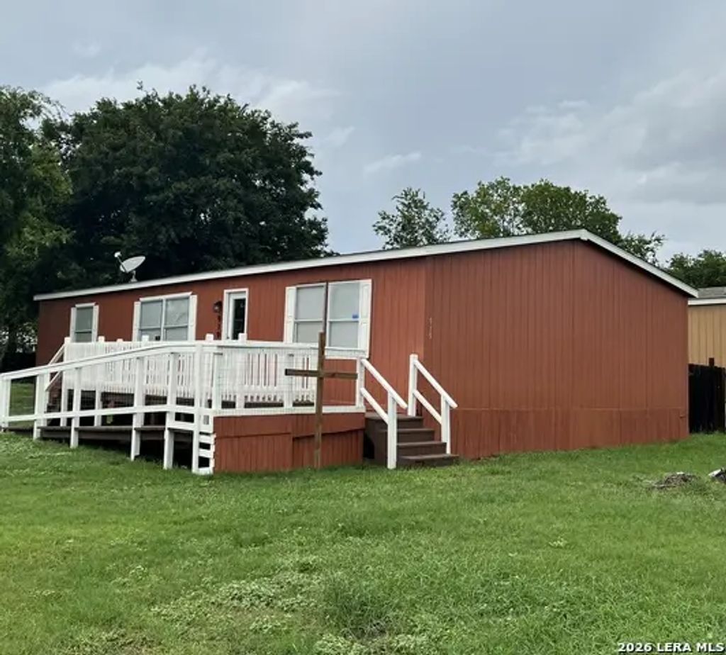 919 Kayroe Rd, Adkins