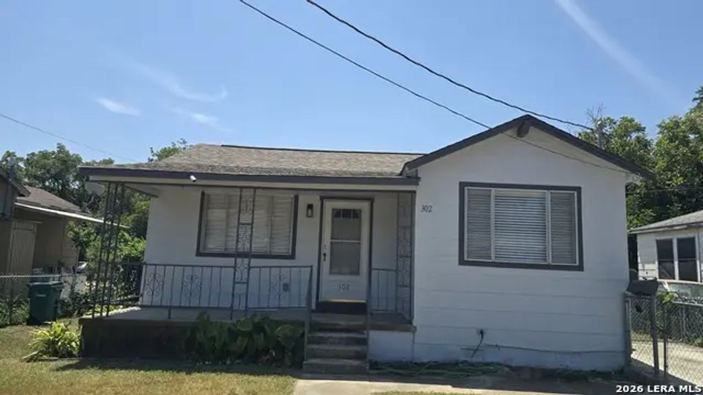 302 W Southcross, San Antonio