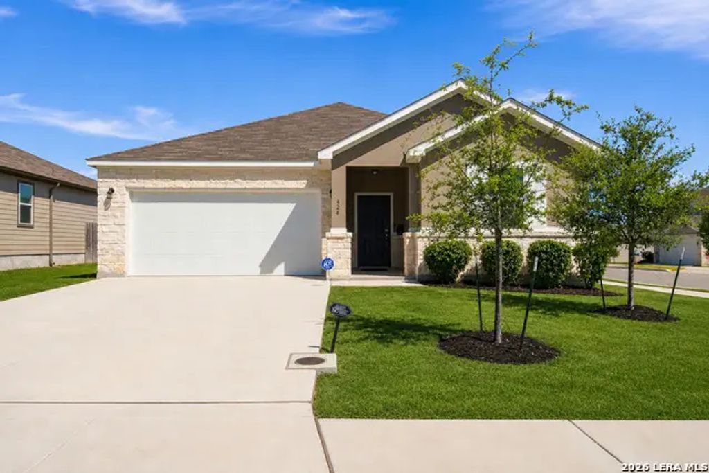424 Bella Rosa Way, Cibolo