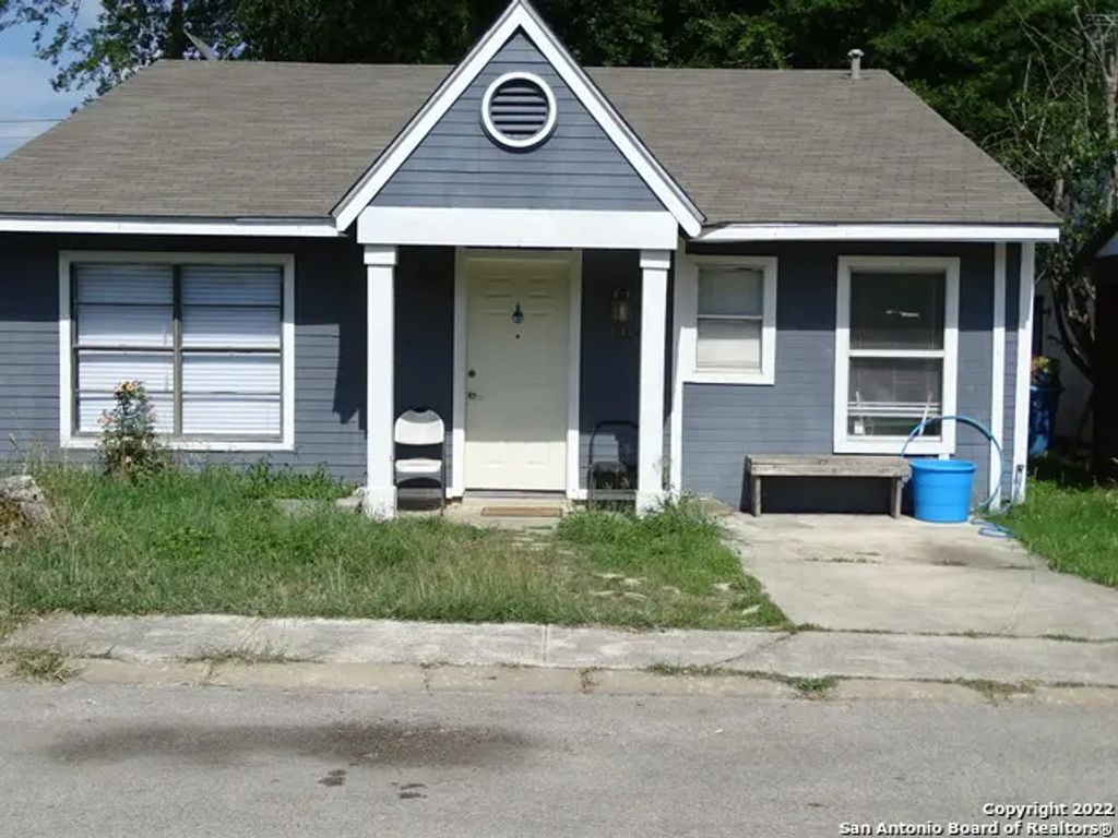 4414 Lehman Dr, Kirby