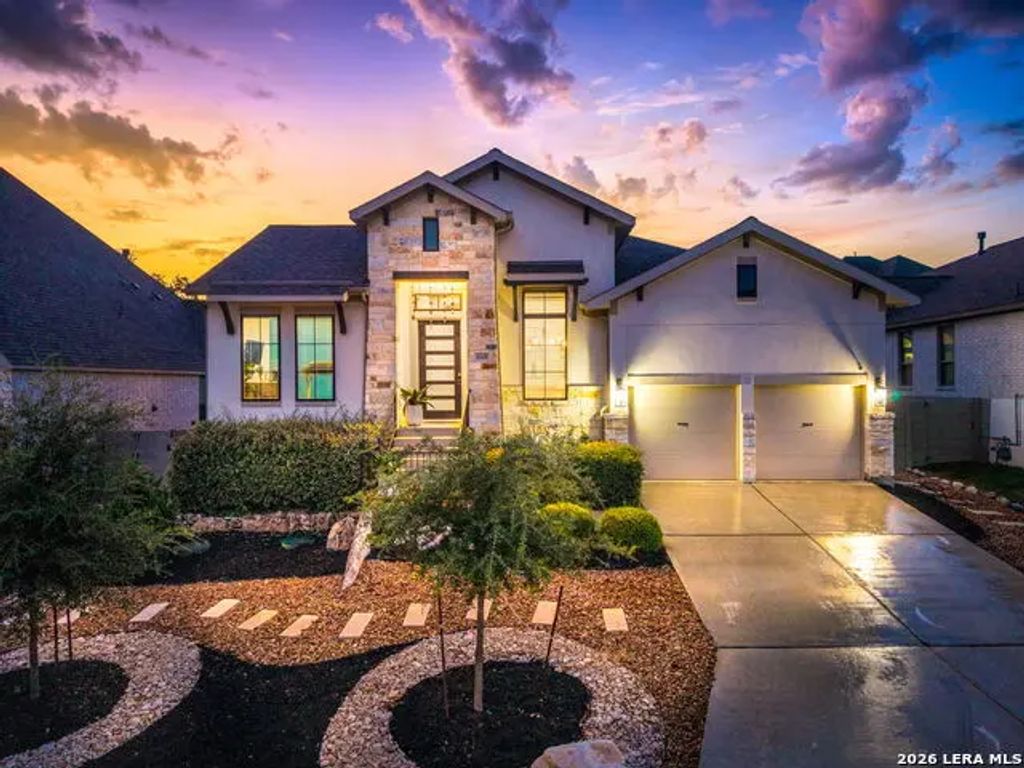 1185 Waddie Way, New Braunfels