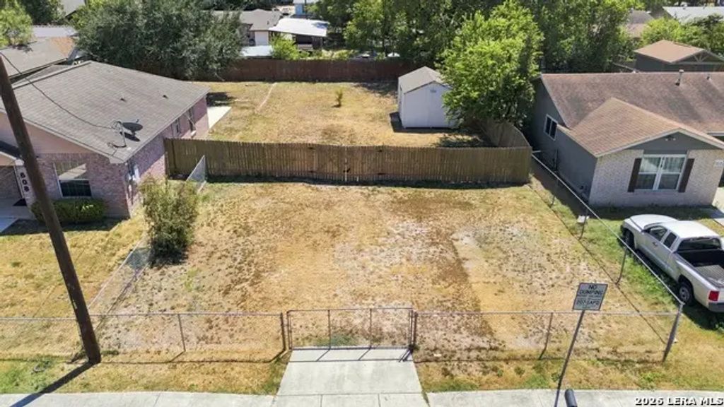 614 Whitman Ave, San Antonio
