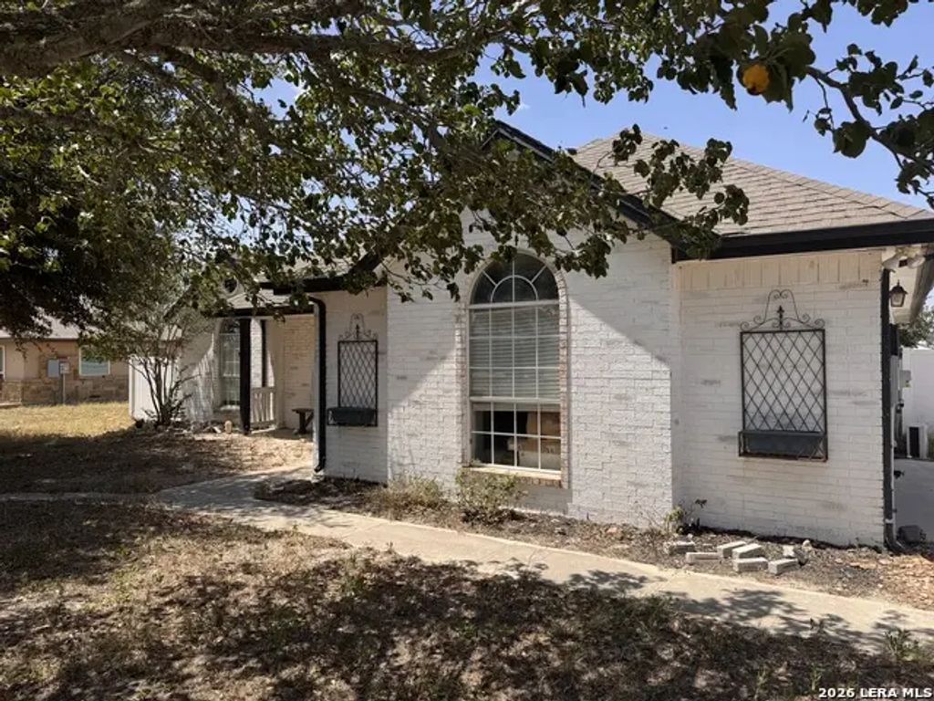 107 Muirfield St, La Vernia