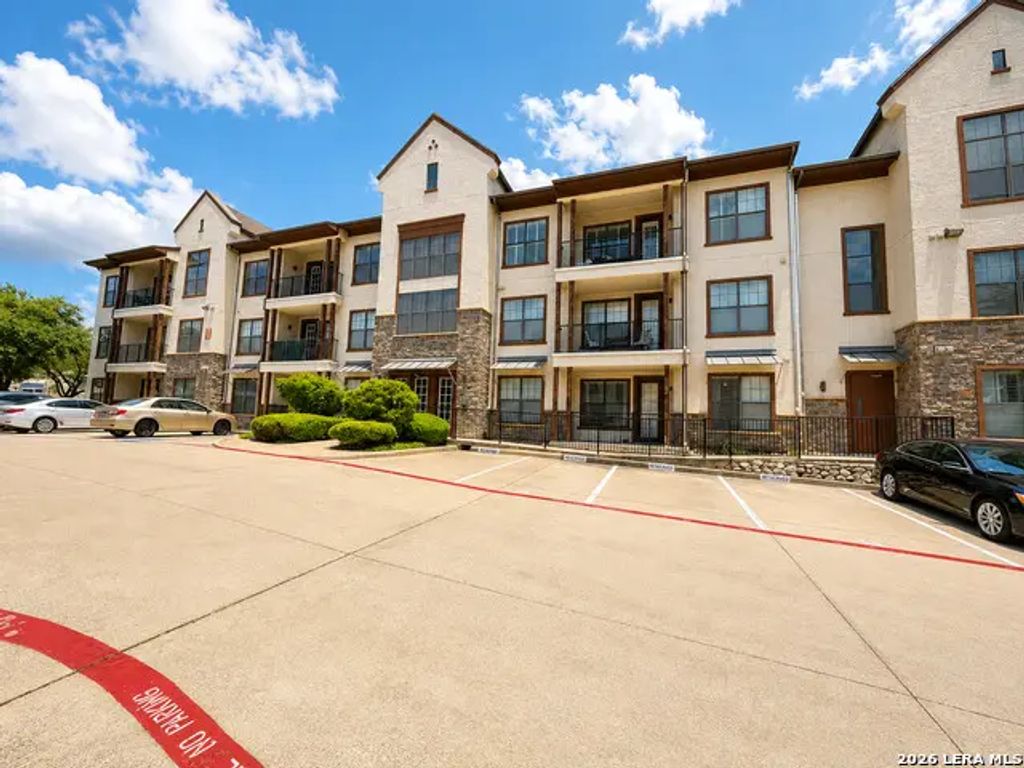 7342 Oak Manor Dr 1205, San Antonio