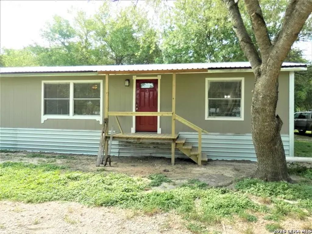 786 Potthast Dr, New Braunfels
