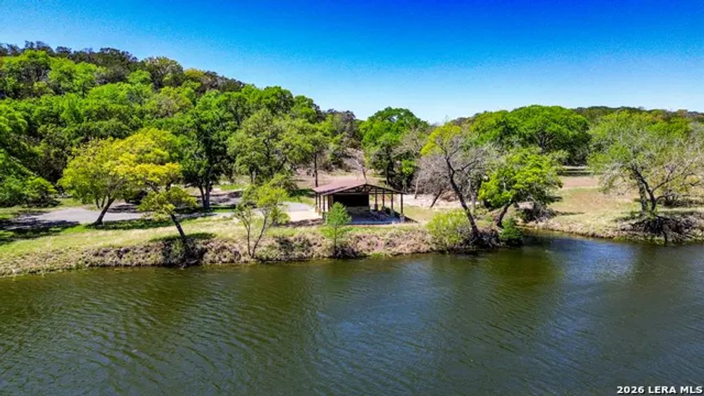 Tbd S Shapen Springs, Kerrville