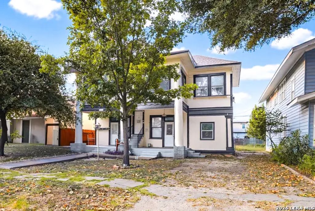 1025 W Craig Pl 4, San Antonio