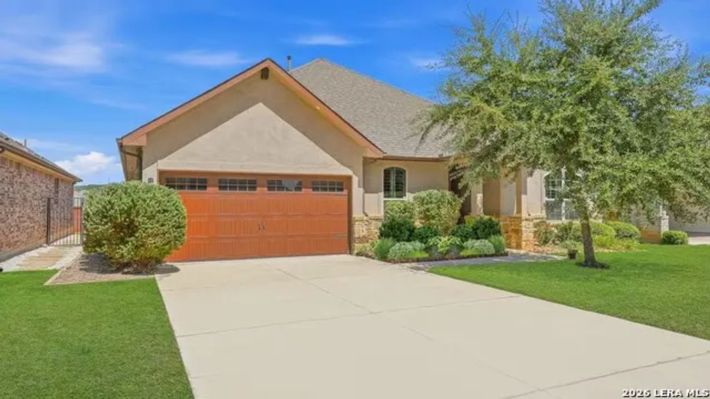239 Bamberger Ave, New Braunfels