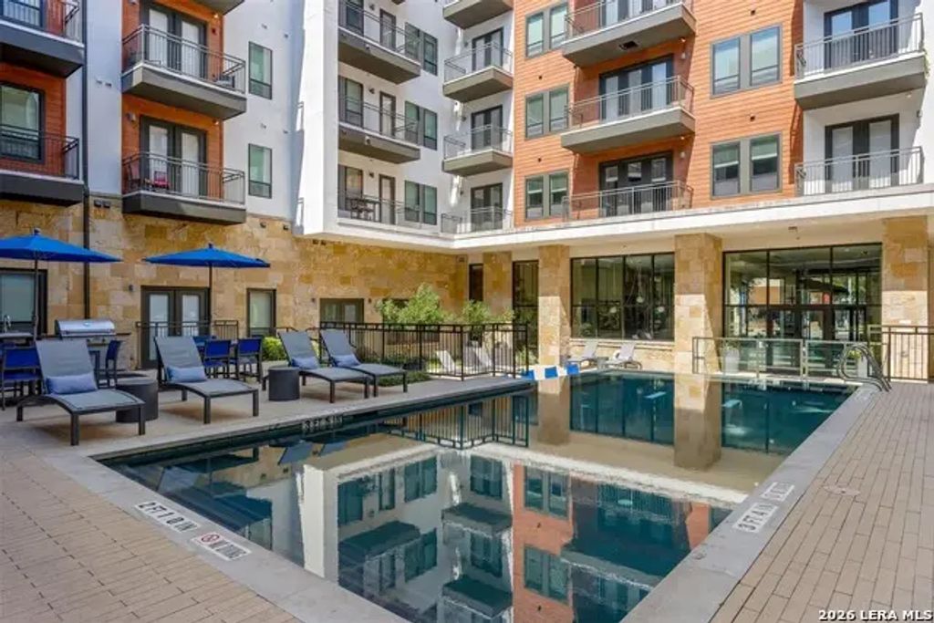 3201 Esperanza Xing 120, Austin