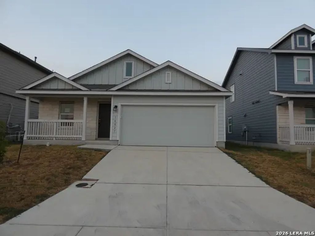10827 Hernando Court, Converse
