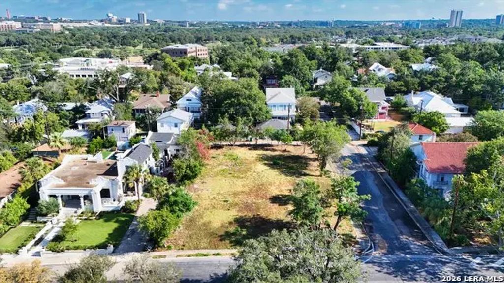 255 Brahan Blvd, San Antonio