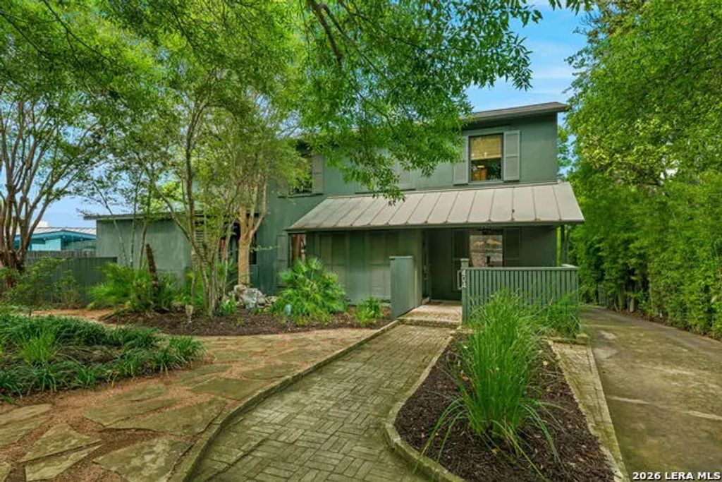 404 Sheraton Dr, San Antonio