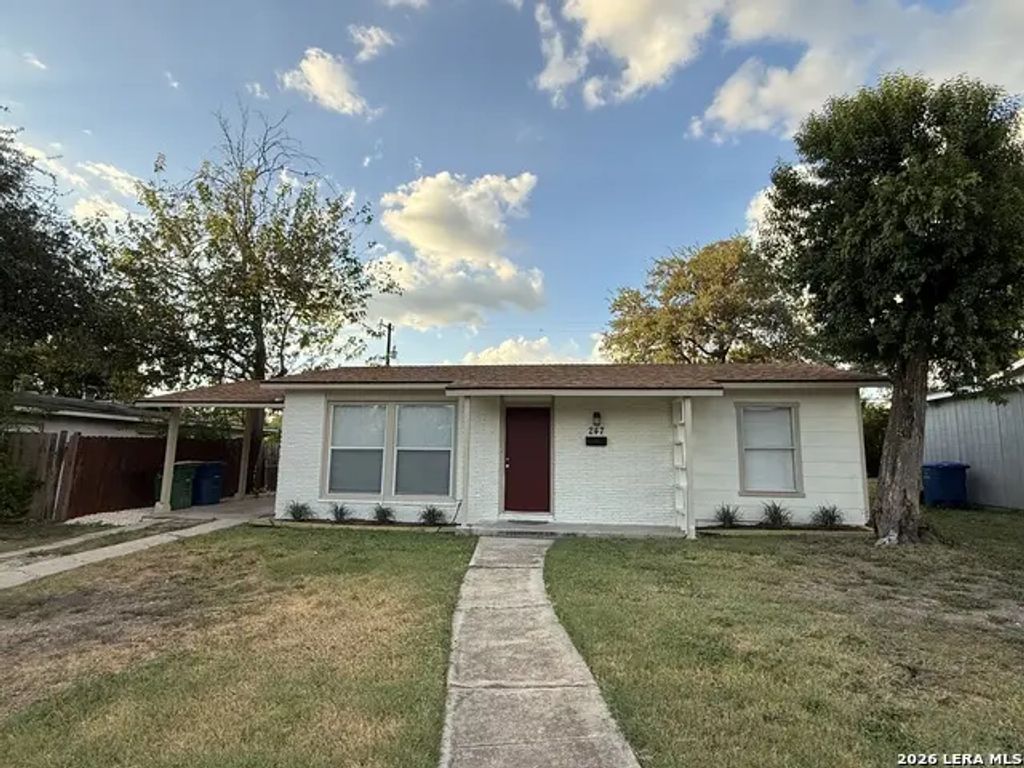 247 Greenhill Pass, San Antonio
