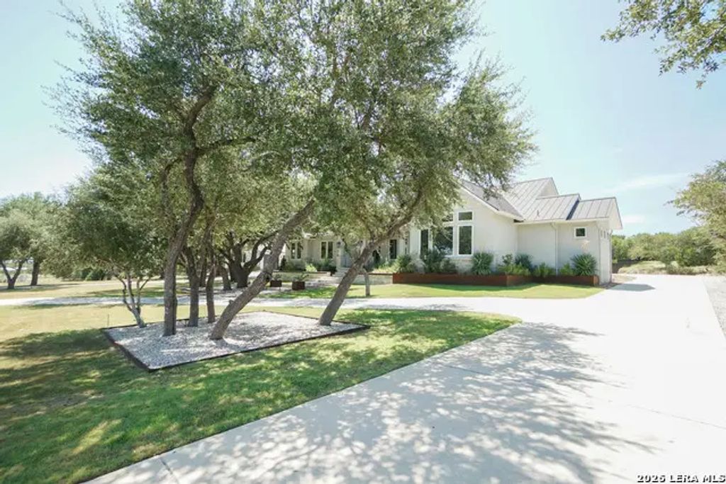 922 Maximino Ridge, Bulverde