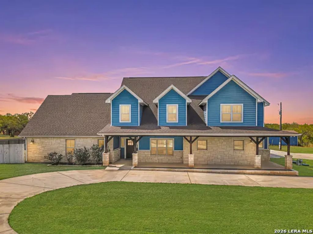 2729 County Road 357, La Vernia