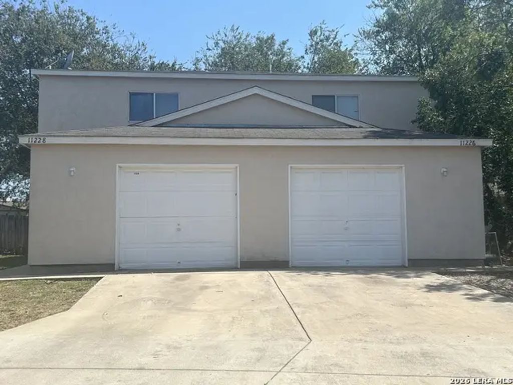 11228 Center Point Rd, San Antonio