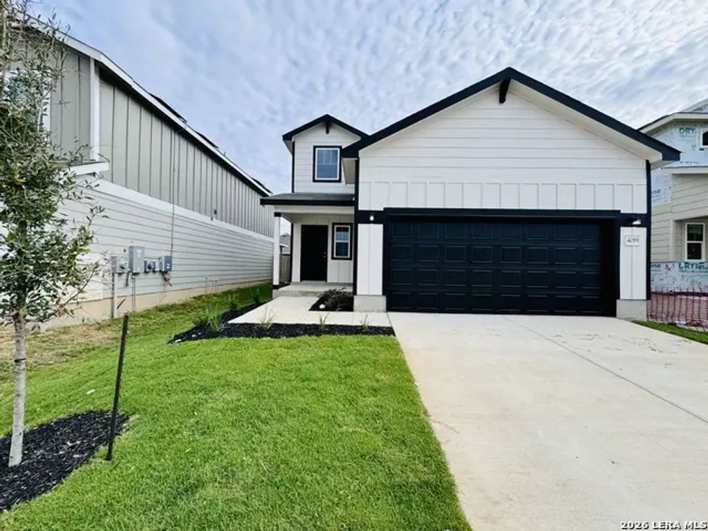 4089 Lily Glade Ln, Seguin