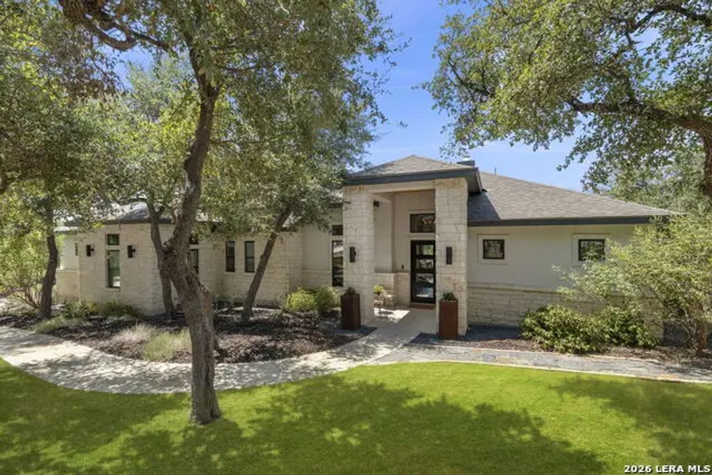 306 Havasu Pt, Spring Branch