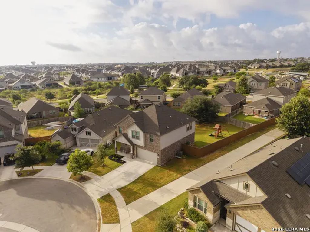 2033 Egret Ave, New Braunfels