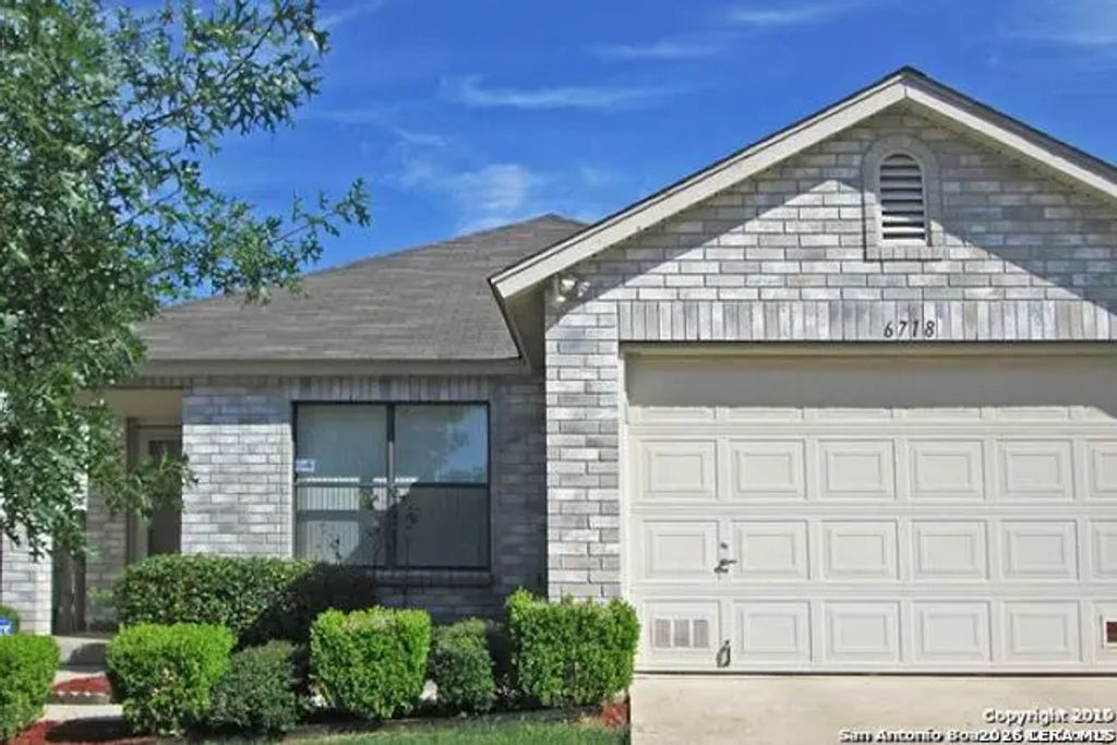 6718 Badger Pass Dr, San Antonio