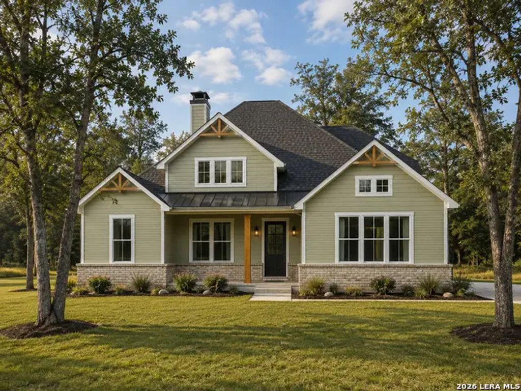 124 Pinot Pl, La Vernia