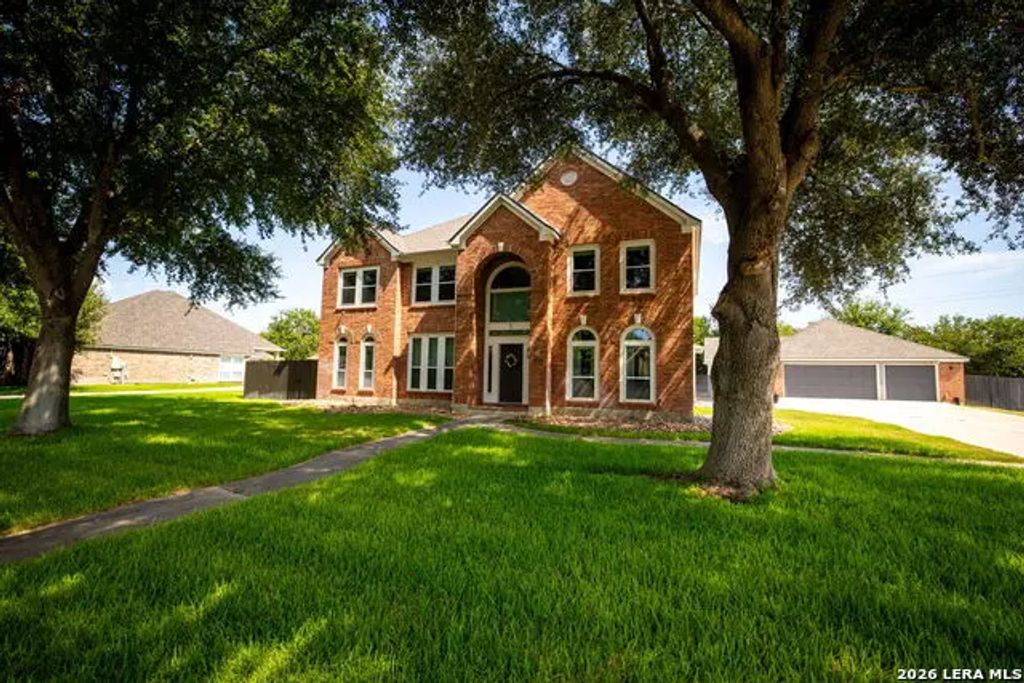 195 Las Brisas Blvd, Seguin