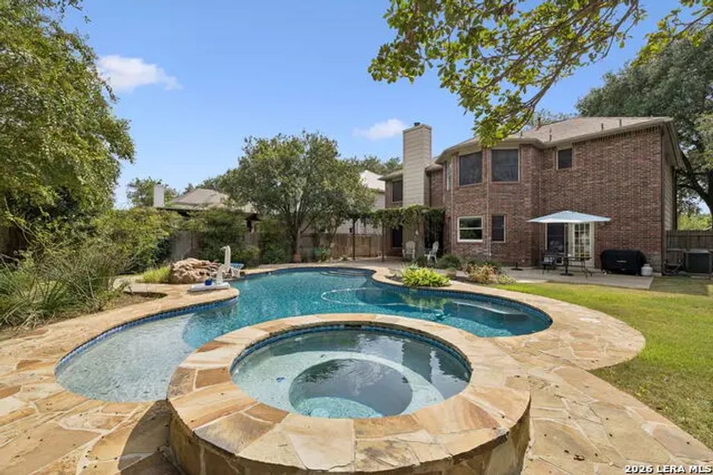 13526 Voelcker Ranch Dr, San Antonio
