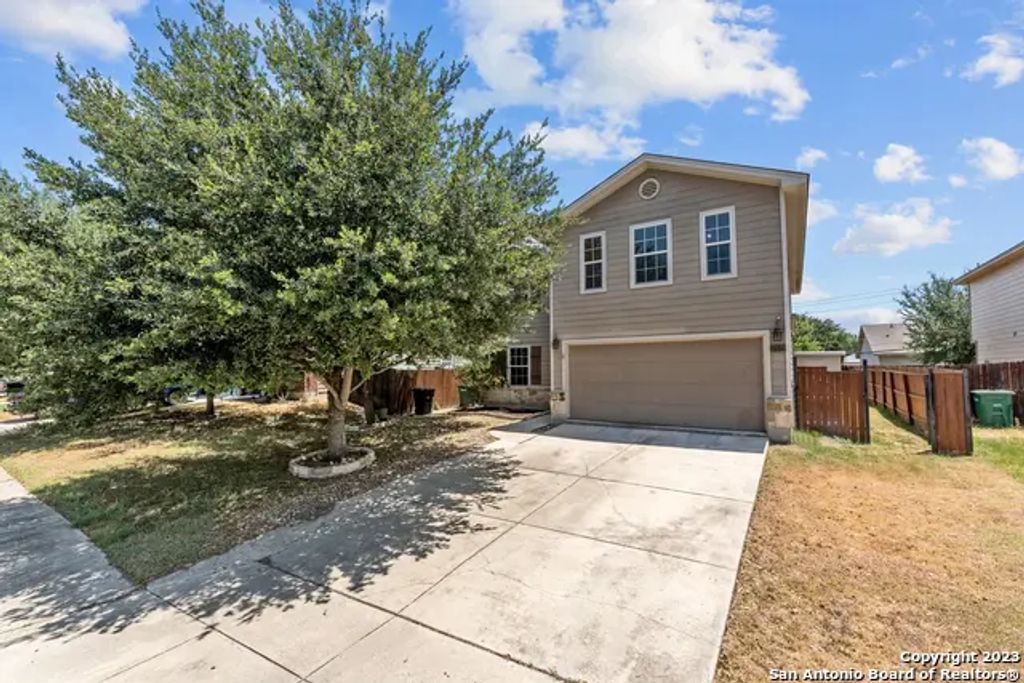 12122 Chi Chis Cv, San Antonio