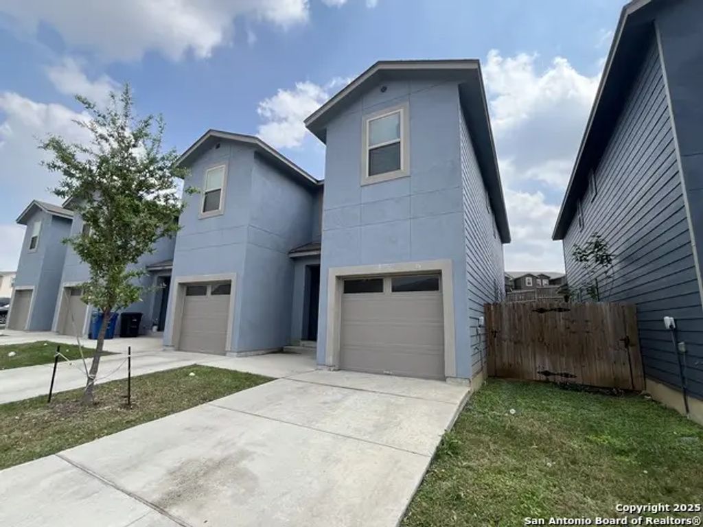 6414 Luglio Ln, San Antonio
