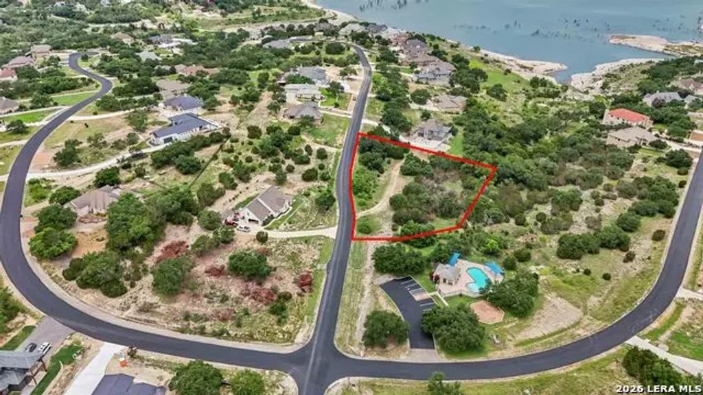 378 Oak Shores, Canyon Lake