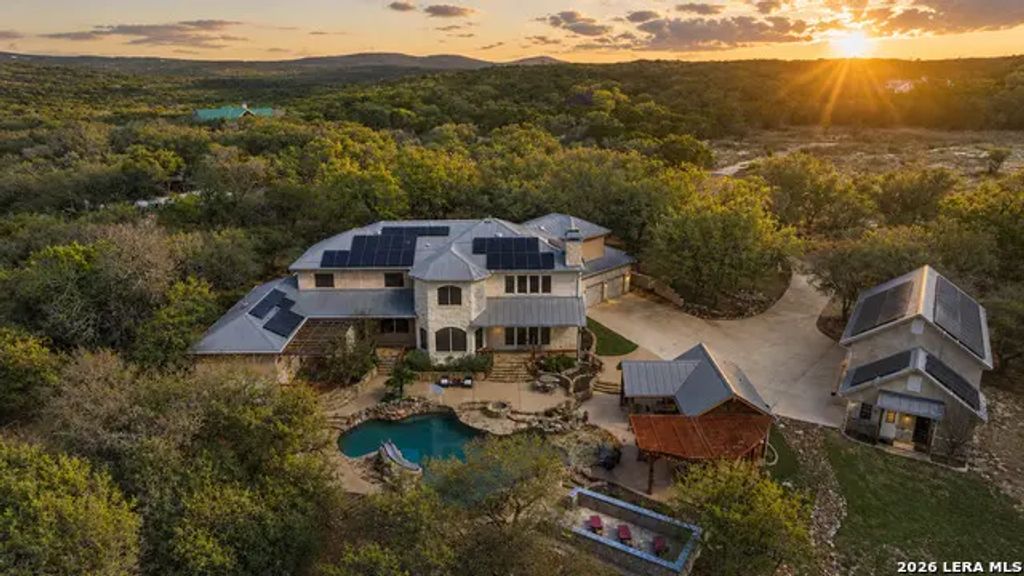 16227 San Cayetano, Helotes