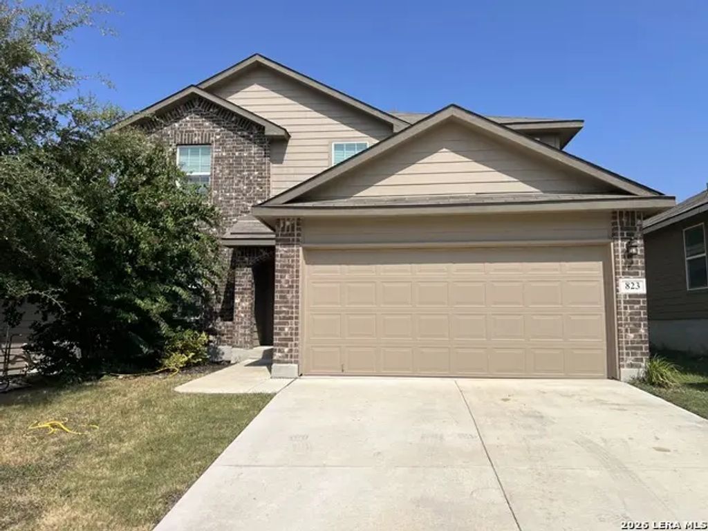 823 Brown Thrasher, San Antonio