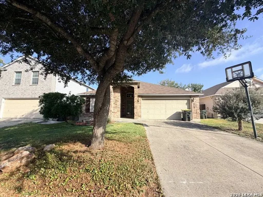 3409 Whisper Mnr, Schertz
