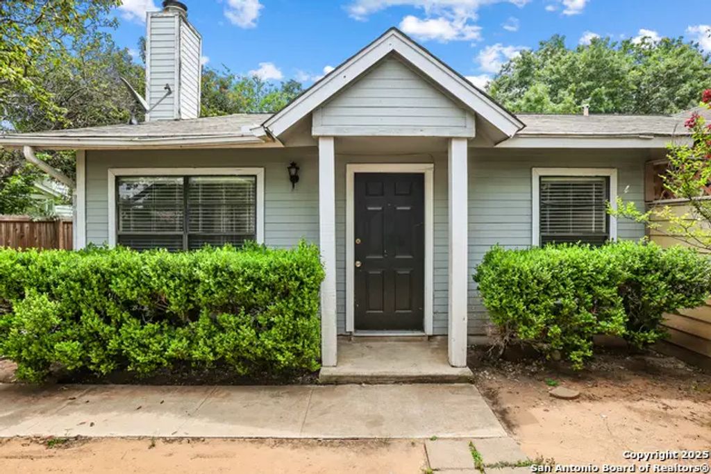 11756 Spring Club Dr, San Antonio