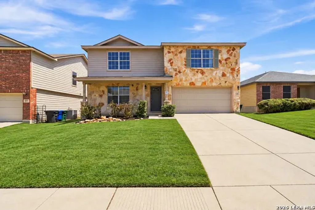 934 Magnolia Summit, San Antonio