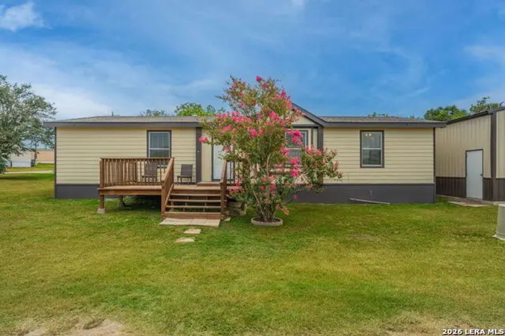 200 W Elwood St, Falls City