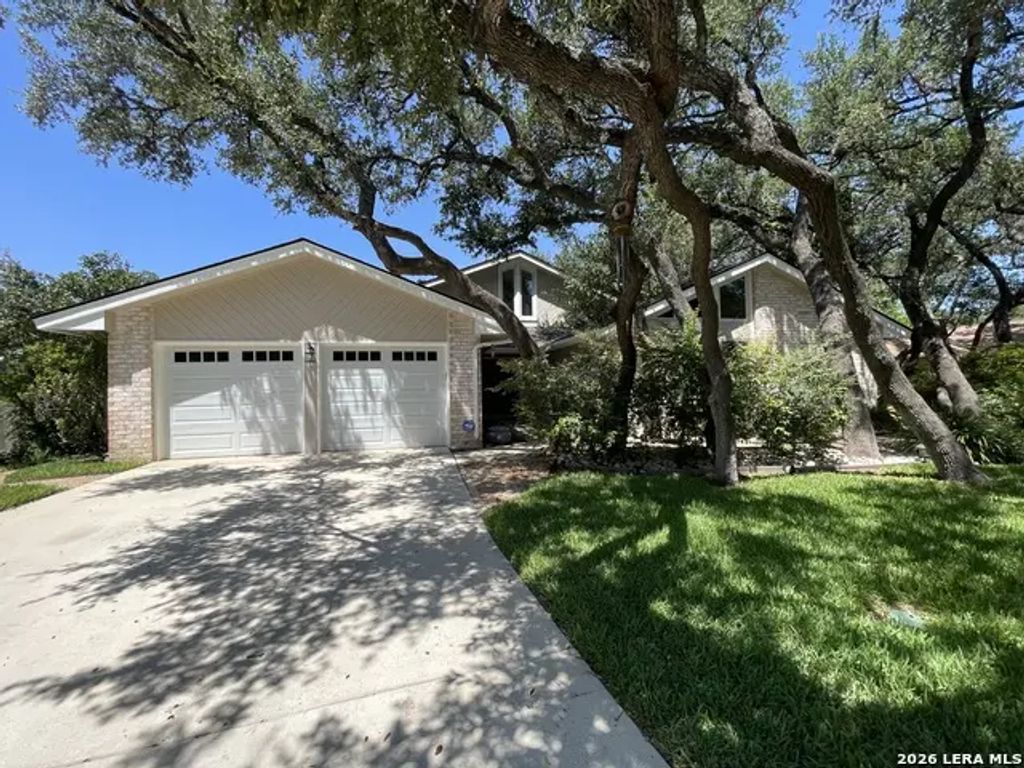 12607 Chateau Forest Ln, San Antonio