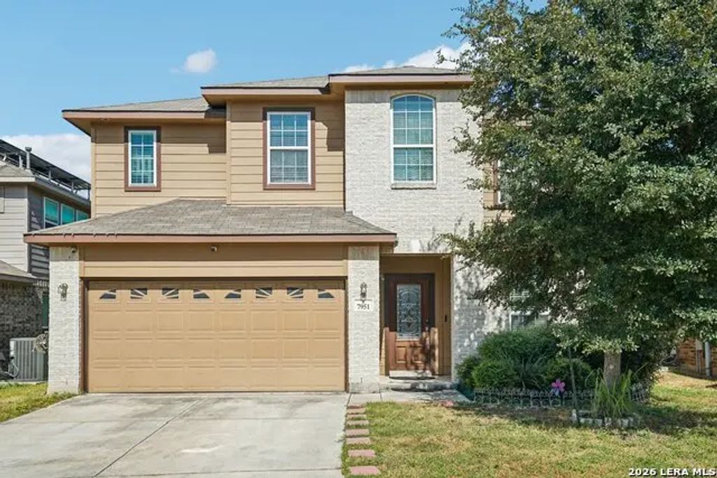 7951 Headwaters Trl, San Antonio