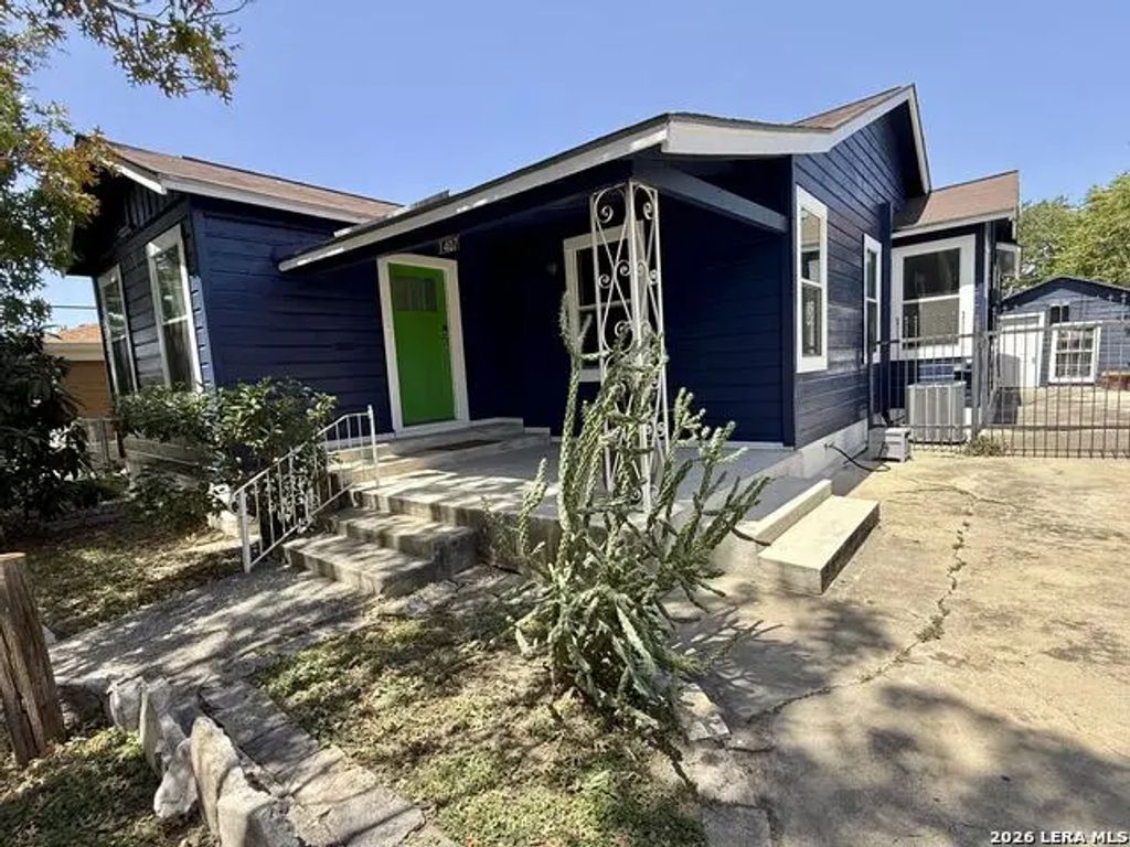 1407 Steves, San Antonio