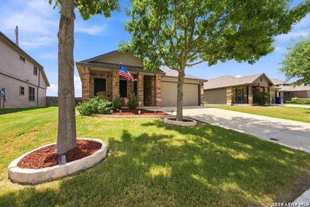 2298 Falcon Way, New Braunfels