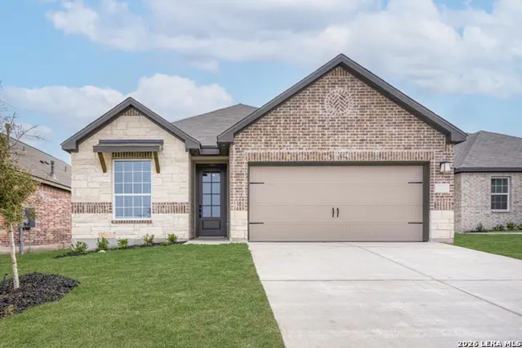6630 Thorpe Hollow, Converse