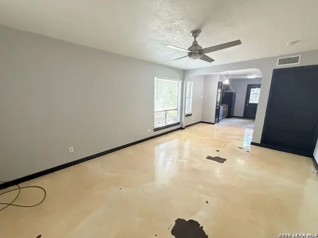 211 Natalen 101, San Antonio