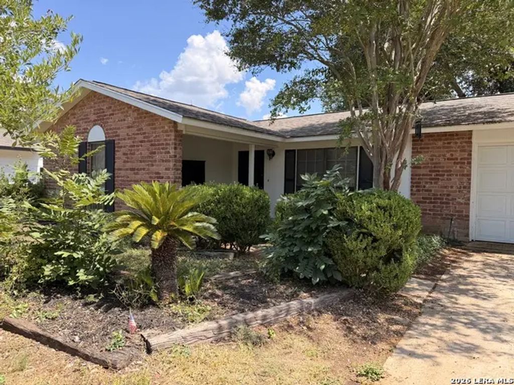300 Judith Ann Dr, Schertz