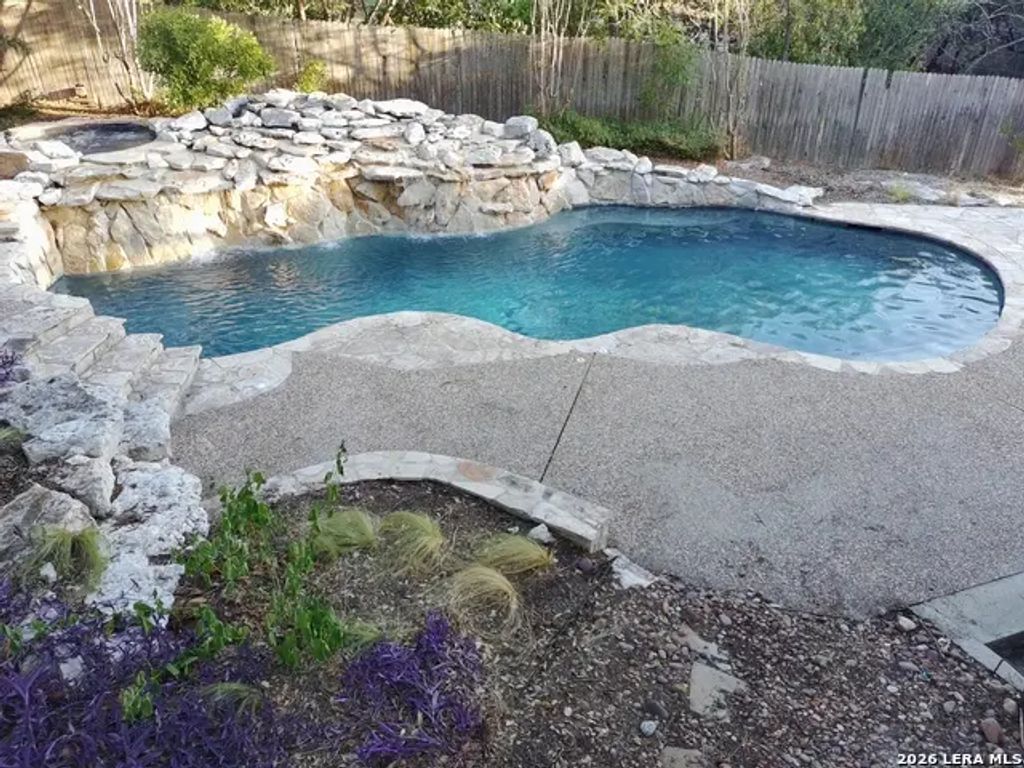 6806 Arrow Way, San Antonio